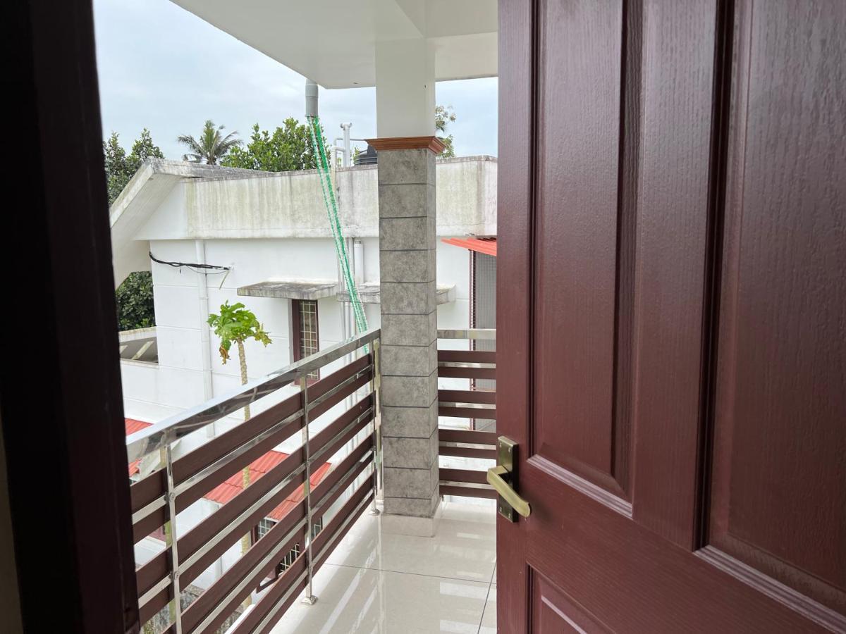 Villa Pullad Aranmula Esterno foto